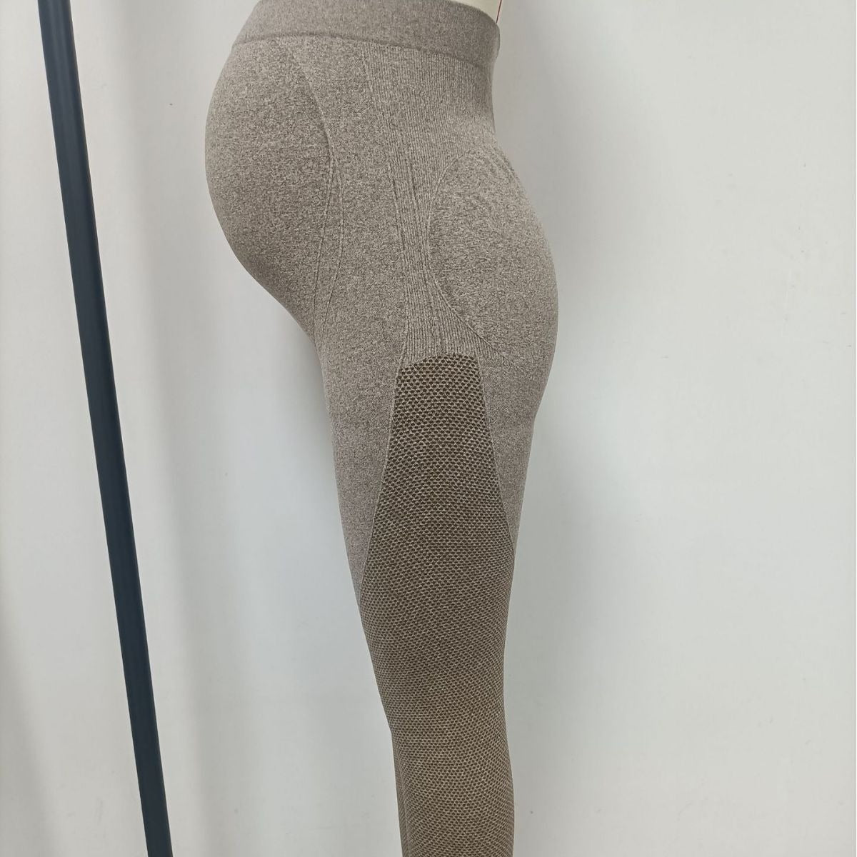 Seamless Maternity Yoga Legging